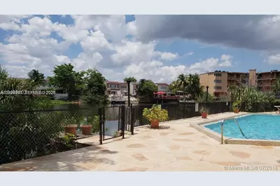 1325 W 68th St #214, Hialeah, FL 33014 - Photo 12