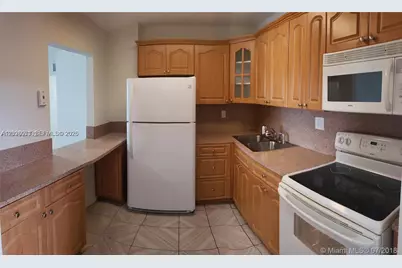 1325 W 68th St #214, Hialeah, FL 33014 - Photo 14