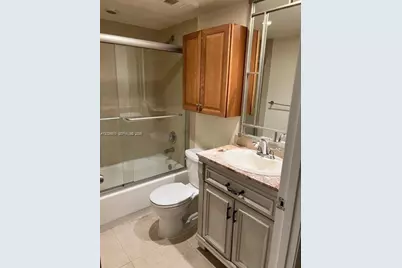 10733 Cleary Blvd #112, Plantation, FL 33324 - Photo 4