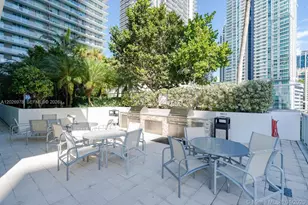 79 SW 12th St, Miami, FL 33130 - Photo 18