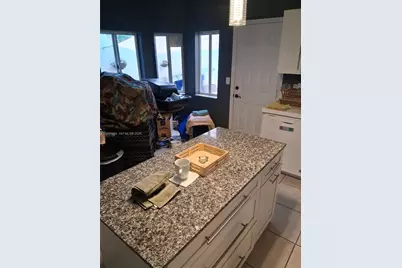 1953 SE 24th Ave, Homestead, FL 33035 - Photo 8