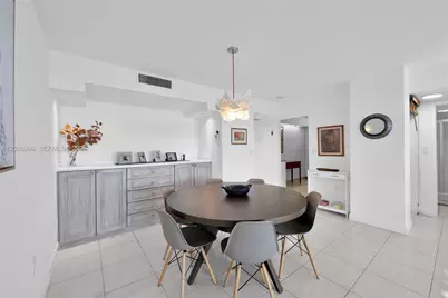 20515 E Country Club Dr #2146, Aventura, FL 33180 - Photo 12