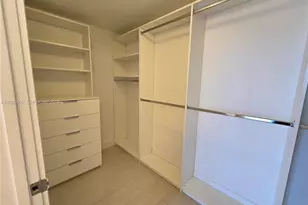 16385 Biscayne Blvd, North Miami Beach, FL 33160 - Photo 34