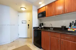 18001 Collins Ave, Sunny Isles Beach, FL 33160 - Photo 16