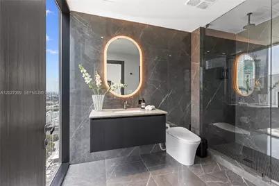 20 NE 11th St #2910, Miami, FL 33132 - Photo 46