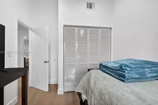 18847 NW 83rd Pl, Hialeah, FL 33015 - Photo 28