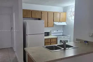 2771 Riverside Dr, Coral Springs, FL 33065 - Photo 4