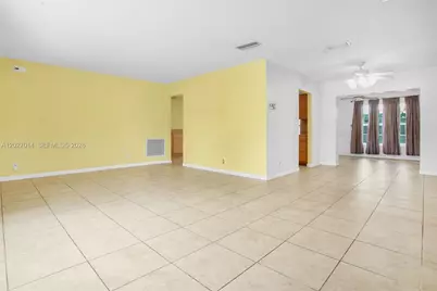 7005 NW 11th Ct, Margate, FL 33063 - Photo 6