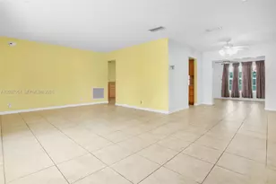 7005 NW 11th Ct, Margate, FL 33063 - Photo 6