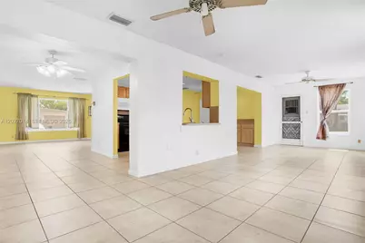 7005 NW 11th Ct, Margate, FL 33063 - Photo 12