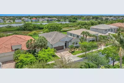 1453 SW 167th Ave, Pembroke Pines, FL 33027 - Photo 10