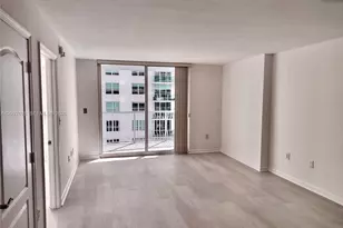 1200 Brickell Bay Dr, Miami, FL 33131 - Photo 16