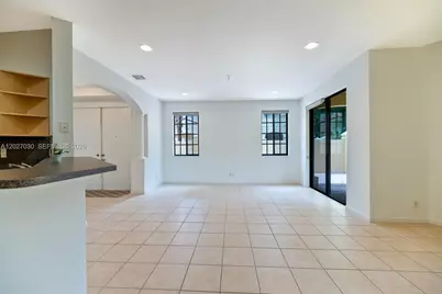 1695 Passion Vine Cir #22-1, Weston, FL 33326 - Photo 10