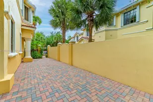 1695 Passion Vine Cir, Weston, FL 33326 - Photo 32