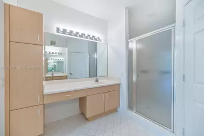 1695 Passion Vine Cir #22-1, Weston, FL 33326 - Photo 14