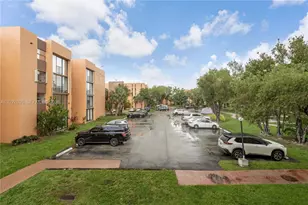 9440 W Flagler St, Miami, FL 33174 - Photo 28