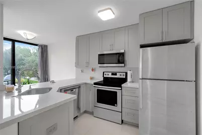 9440 W Flagler St #208, Miami, FL 33174 - Photo 8