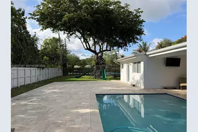 12800 SW 82nd Ct, Pinecrest, FL 33156 - Photo 22
