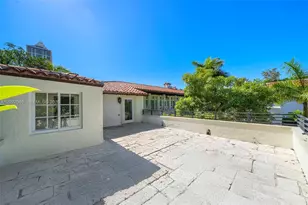 4731 Pine Tree Dr, Miami Beach, FL 33140 - Photo 6