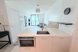 501 NE 31st St, Miami, FL 33137 - Photo 8