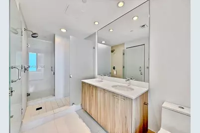 501 NE 31st St #1804, Miami, FL 33137 - Photo 18