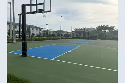 1371 SE 7th Ter #1371, Homestead, FL 33034 - Photo 16