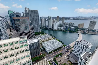 950 Brickell Bay Dr #4504, Miami, FL 33131 - Photo 4