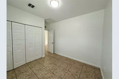 1035 NE 10th Ave #1, Fort Lauderdale, FL 33304 - Photo 20