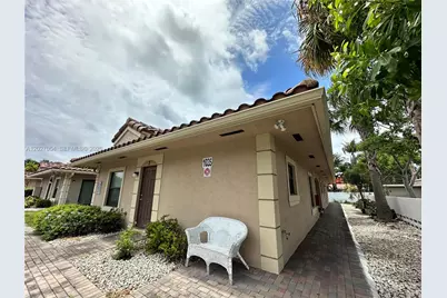 1035 NE 10th Ave #1, Fort Lauderdale, FL 33304 - Photo 28