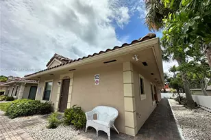 1035 NE 10th Ave, Fort Lauderdale, FL 33304 - Photo 28