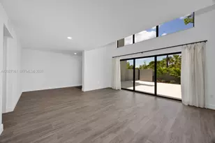 6661 SW 72nd St, South Miami, FL 33143 - Photo 6