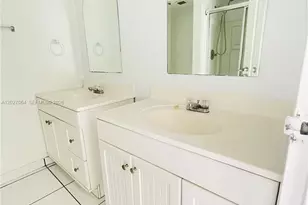13499 Biscayne Blvd, North Miami, FL 33181 - Photo 10