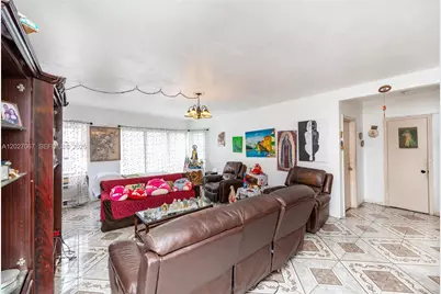 7712 Byron Ave #4, Miami Beach, FL 33141 - Photo 4