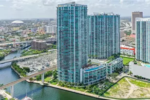 92 SW 3rd St, Miami, FL 33130 - Photo 22