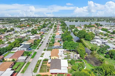 5540 NW 180th Ter, Miami Gardens, FL 33055 - Photo 42