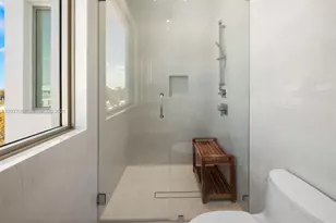 246 NE 6th Ave, Delray Beach, FL 33483 - Photo 18