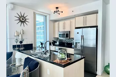 1111 SW 1 Ave #3419, Miami, FL 33130 - Photo 4