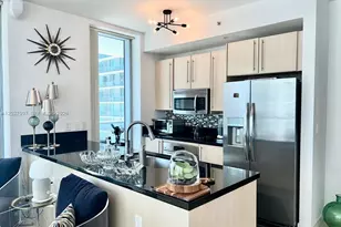 1111 SW 1st Ave, Miami, FL 33130 - Photo 4