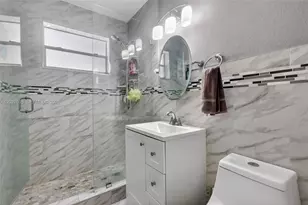 1440 N 68th Ave, Hollywood, FL 33024 - Photo 12