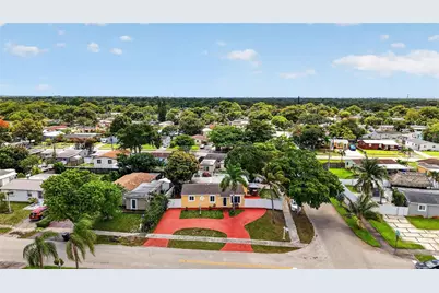 1440 N 68th Ave, Hollywood, FL 33024 - Photo 1