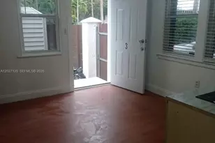 435 SW 33rd Ave, Miami, FL 33135 - Photo 8