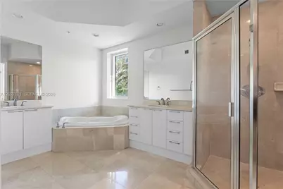 15051 Royal Oaks Ln #101, North Miami, FL 33181 - Photo 22