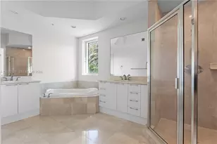 15051 Royal Oaks Ln, North Miami, FL 33181 - Photo 22