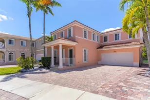 27866 SW 142nd Ave, Homestead, FL 33032 - Photo 2
