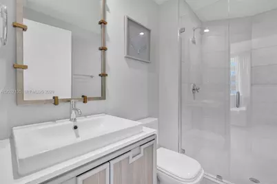 2900 NE 7th Ave #402, Miami, FL 33137 - Photo 18