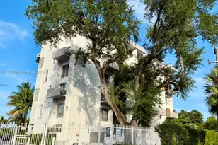 7801 NE 4th Ct, Miami, FL 33138 - Photo 50