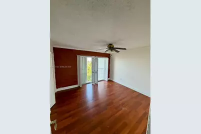 7801 NE 4th Ct #514, Miami, FL 33138 - Photo 34