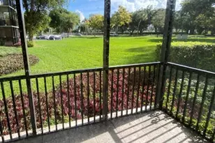 3475 N Country Club Dr, Aventura, FL 33180 - Photo 10