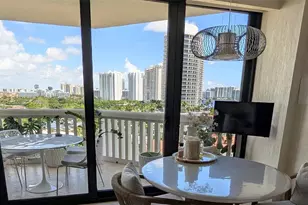 2000 Island Blvd, Aventura, FL 33160 - Photo 6