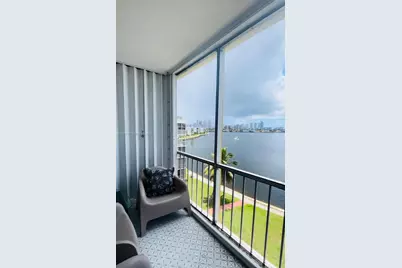 2910 Point East Dr #M609, Aventura, FL 33160 - Photo 44